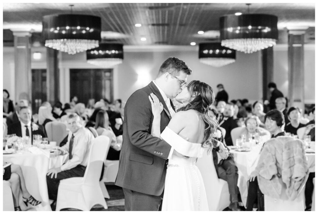 The Delafield Hotel Wedding Photos | Delafield, Wisconsin Wedding Venue | Milwaukee Wedding Photographer Chaviano Creative