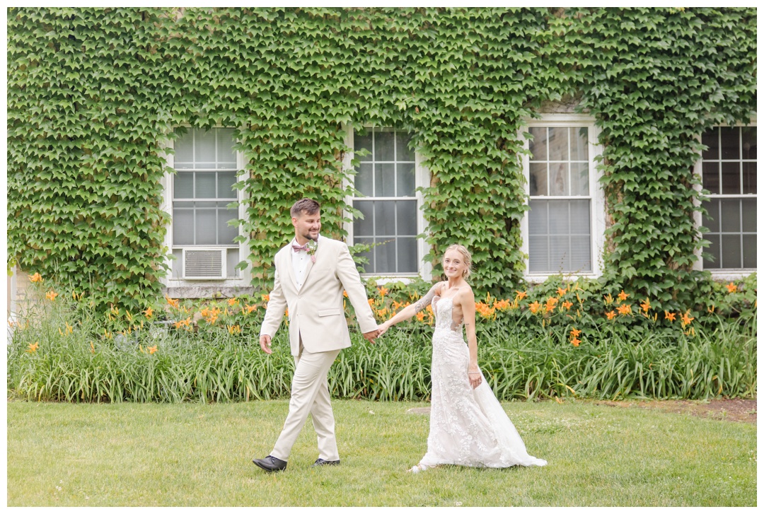 Rustic Manor 1848 Wedding Photos | Hartland, Wisconsin Wedding Venue | Hartland Wedding Photographer Chaviano Creative