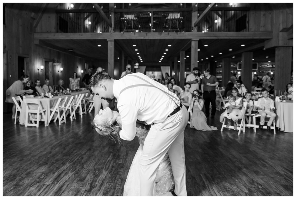 Rustic Manor 1848 Wedding Photos | Hartland, Wisconsin Wedding Venue | Hartland Wedding Photographer Chaviano Creative