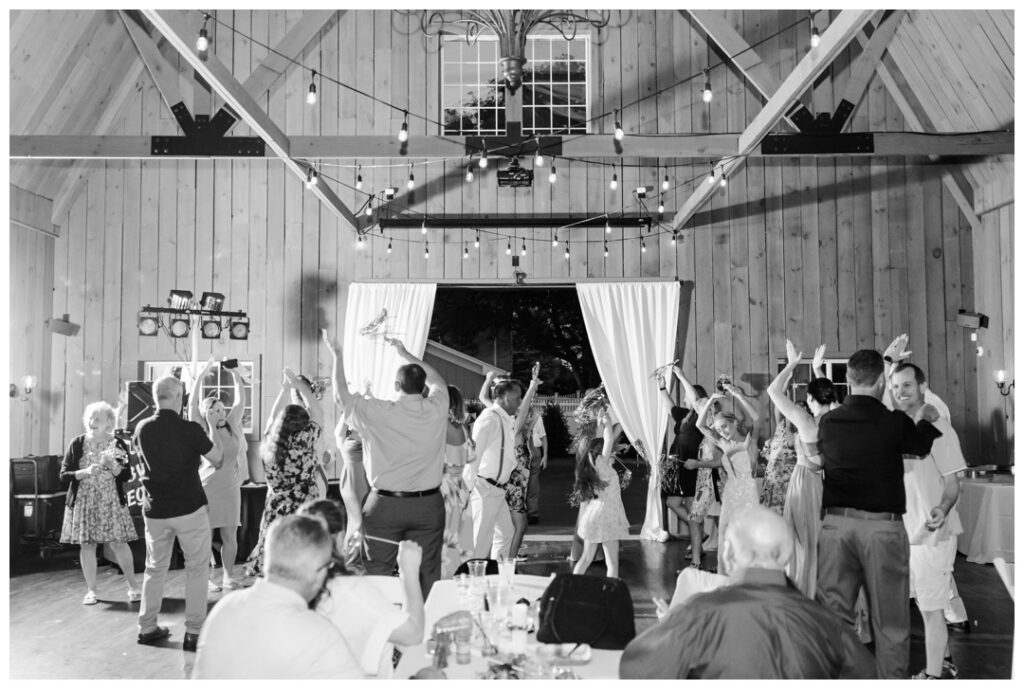 Rustic Manor 1848 Wedding Photos | Hartland, Wisconsin Wedding Venue | Hartland Wedding Photographer Chaviano Creative