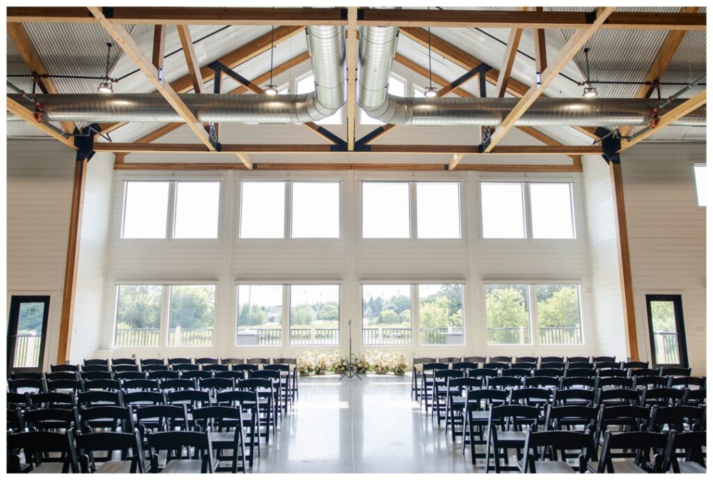 Fete Wedding Photos | Wales, Wisconsin Wedding Venue | Waukesha Wedding Photographer Chaviano Creative