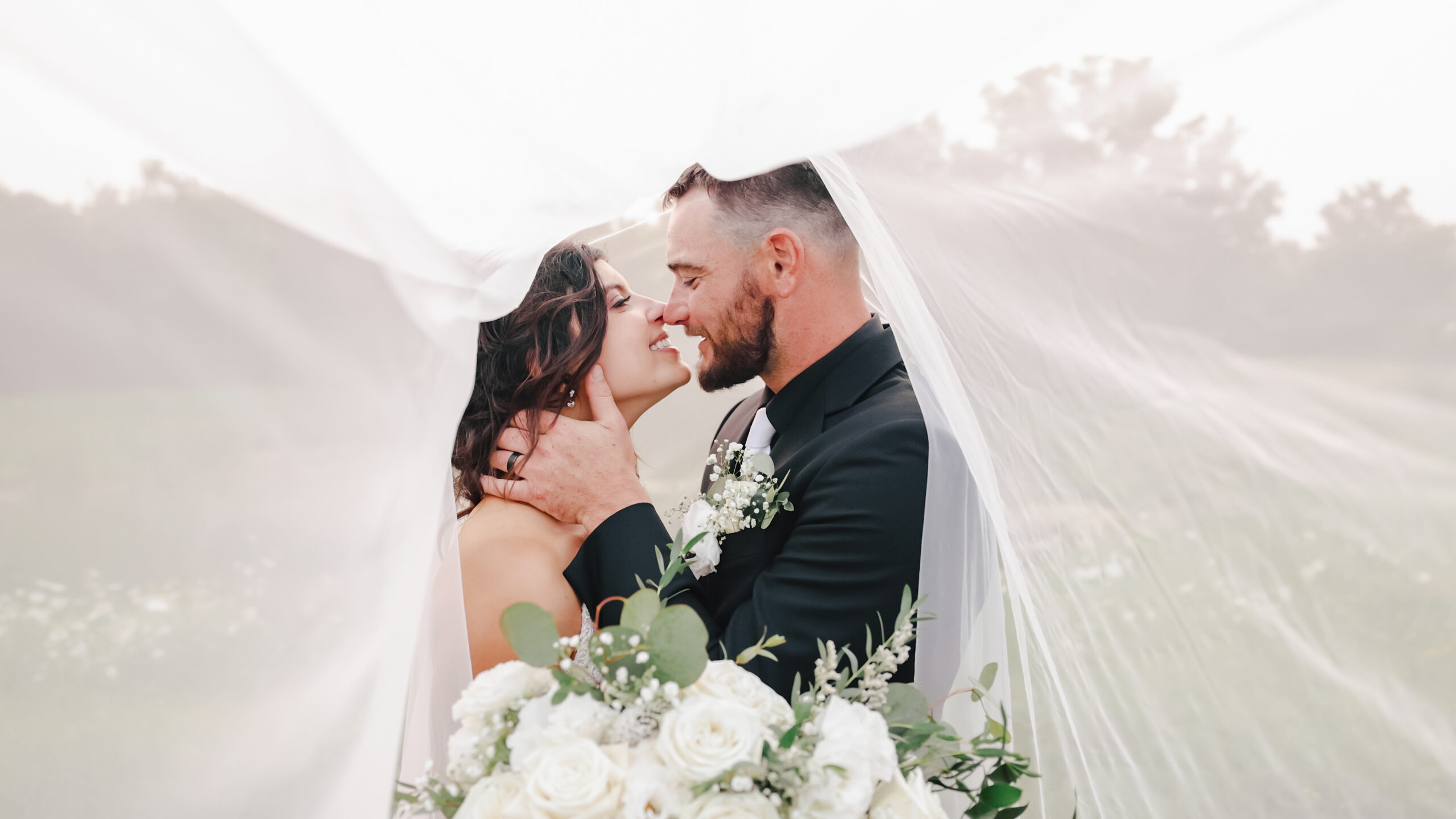 The LedgeCrest Reserve Wedding Video | De Pere, Wisconsin Wedding Venue | Green Bay Wedding Videographer Chaviano Creative