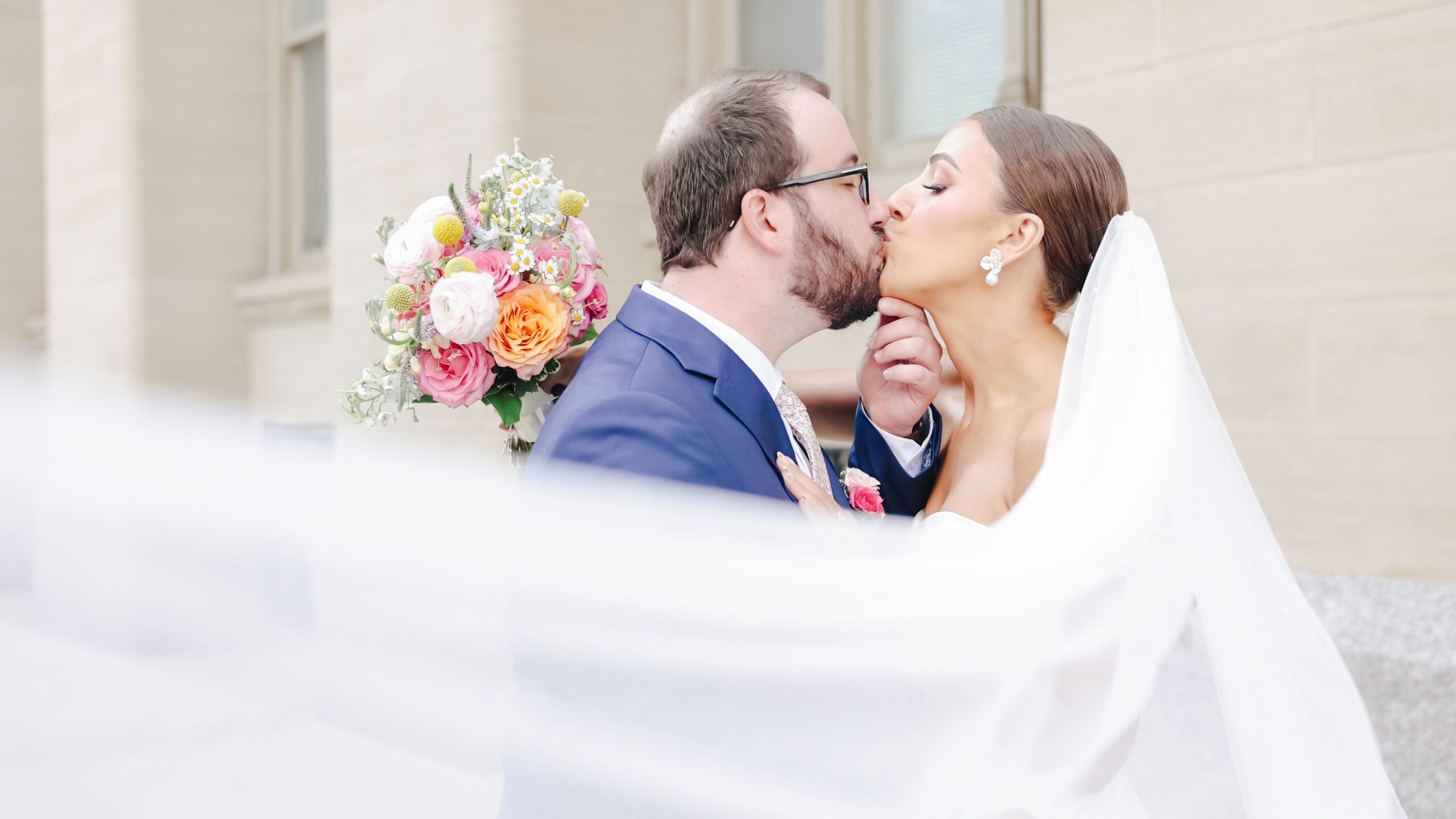 Saint Kate Arts Hotel Wedding Video | Milwaukee, Wisconsin Wedding Venue | Milwaukee Wedding Videographer Chaviano Creative