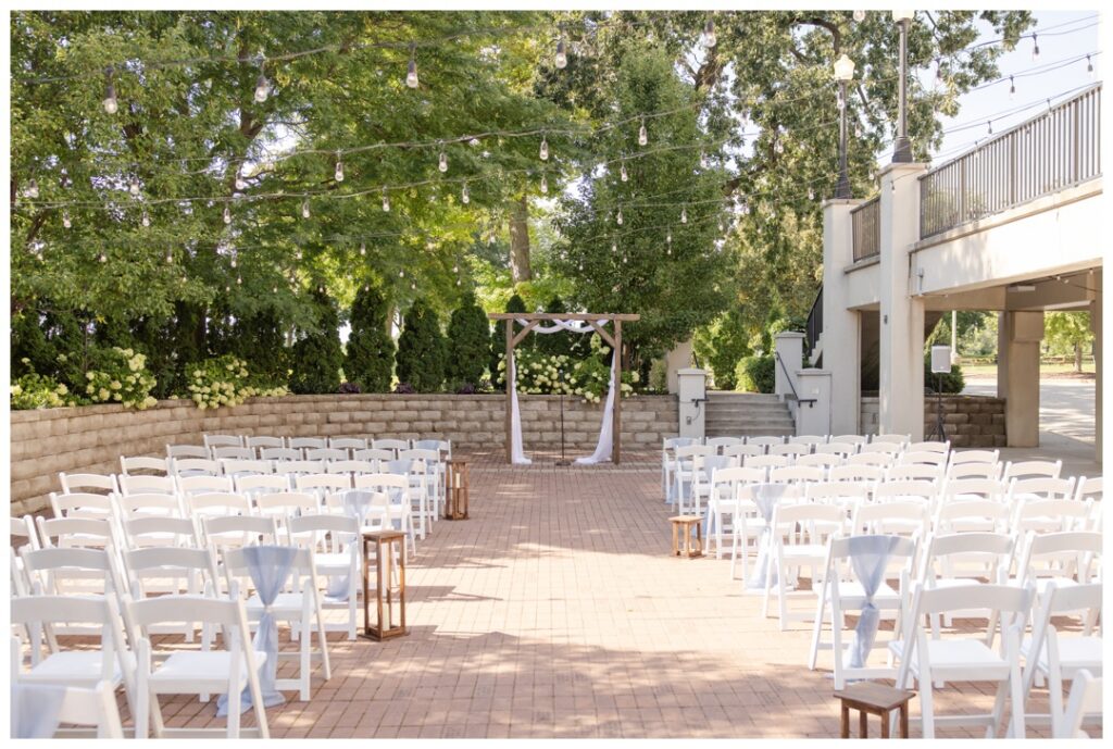 Veterans Terrace Wedding Photos | Burlington, Wisconsin Wedding Venue | Burlington Wedding Photographer Chaviano Creative